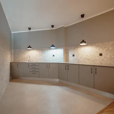 Bed and Breakfast River Eyes