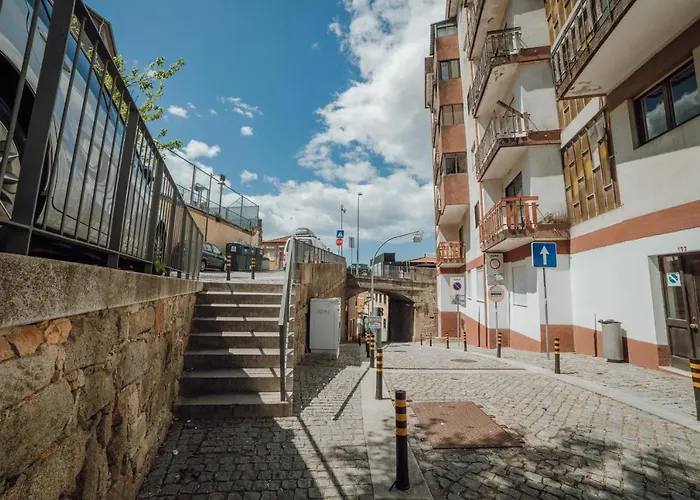 River Eyes Vila Nova de Gaia