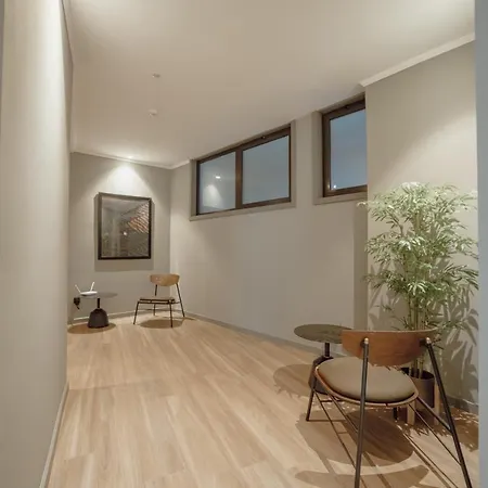 River Eyes Vila Nova de Gaia