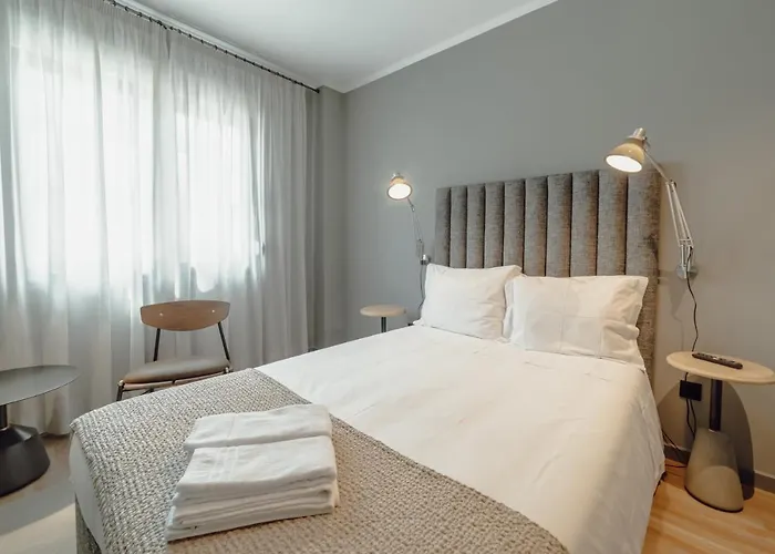 River Eyes Bed & Breakfast 3*