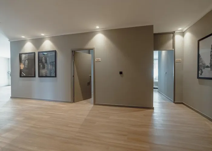 Bed & Breakfast River Eyes